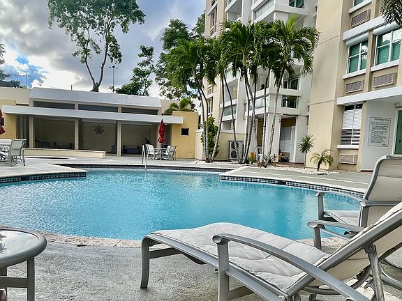 2nd image of 405 Condominio Mirador Del Parque