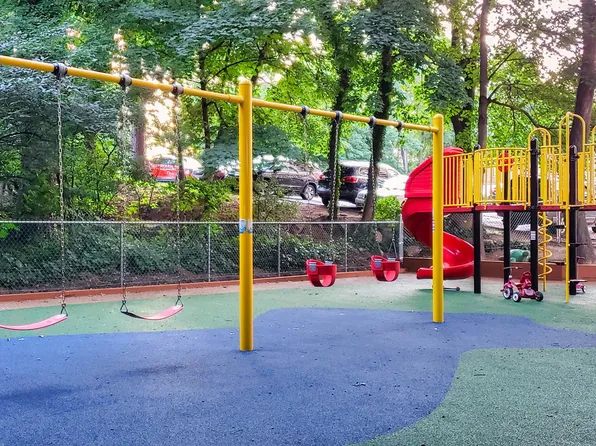 4555 Henry Hudson Pkwy W image 40 of 40