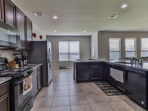 2nd image of 3542 Paganini Pl