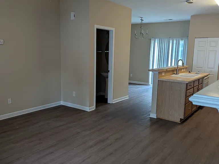 1249 Liberty Bell Ct — Photo 5