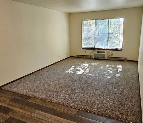 3rd image of 3411 S Chicago Ave #30