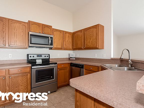 5th image of 395 Lake Eloise Pointe Dr