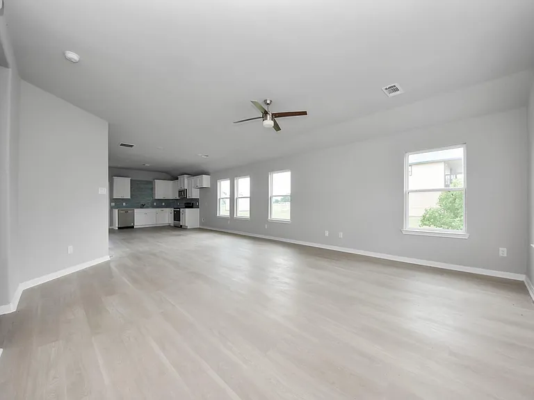1105 W Bayshore Dr — Photo 7