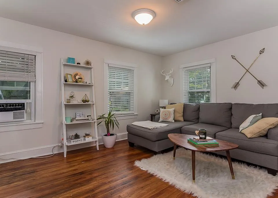 237 High St #2A