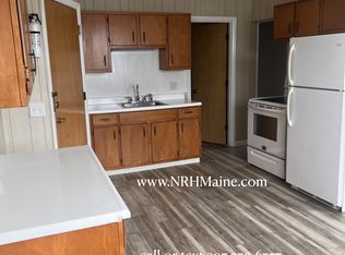 725 Sabattus St APT 7, Lewiston, ME 04240