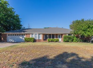 210 Inverness St, Borger, TX 79007