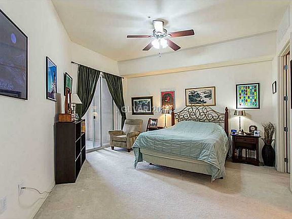 5th image of 20 E Serene Ave Unit 305