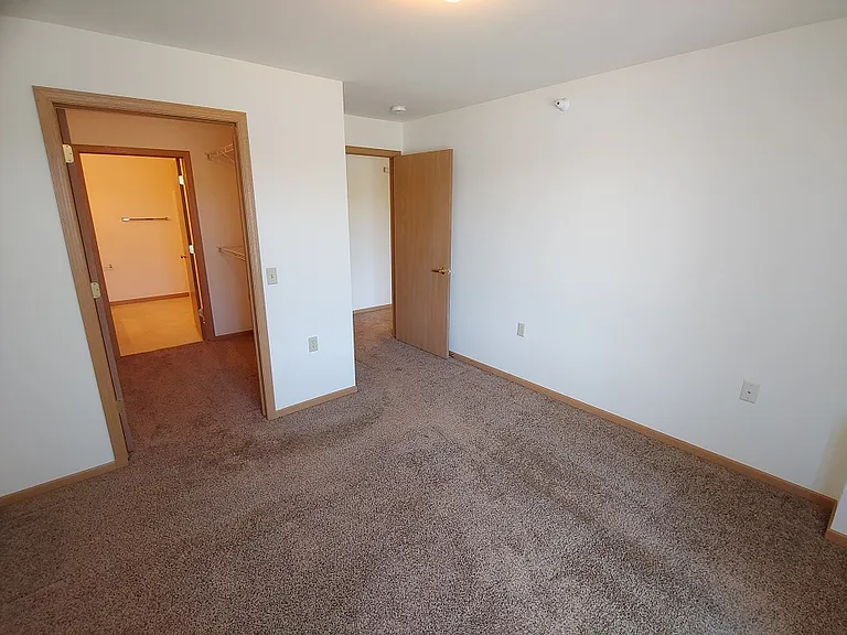 Johnson Place Apartments — Photo 22