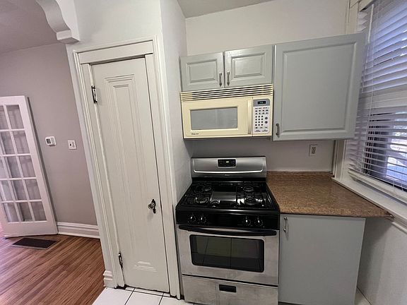 4th image of 7080 Mitchell Ave #7080