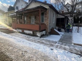 471 Market St, Leechburg, PA