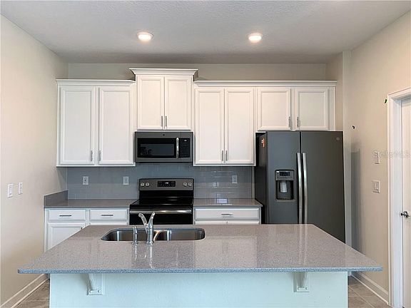 5th image of 11055 Bookmark Ln