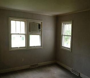 4th image of 25139 W Circle Ave