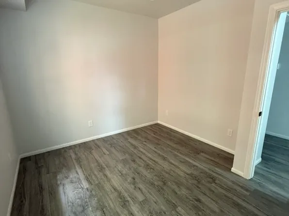 1171 W 36th Pl, Los Angeles, CA 90007
