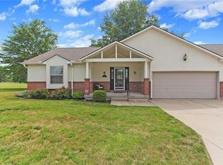 2513 SW Richwood Cir, Blue Springs, MO 64015