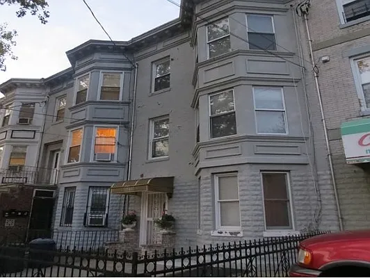 Sold by Robert DeFalco Realty | media 3