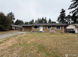 8910 Quinault Loop NE, Olympia, WA 98516