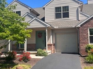 5225 Cobblestone Dr, Mechanicsburg, PA 17055