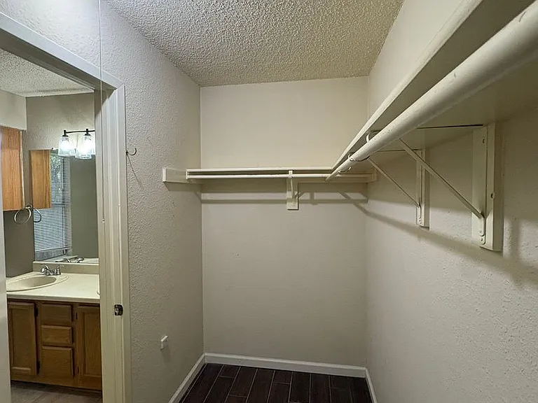 2902 Sabinal Trl — Photo 18
