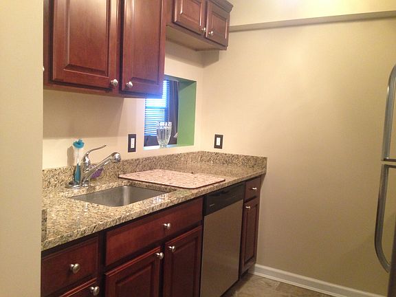 2nd image of 79-14 Rockaway Beach Blvd #5H