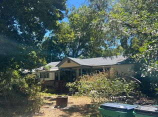 19157 Smith Ln, Redding, CA 96002
