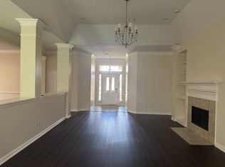 2306 Denham Dr, Arlington, TX 76001