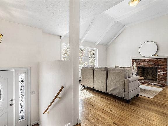 5th image of 3 Thayer Rd