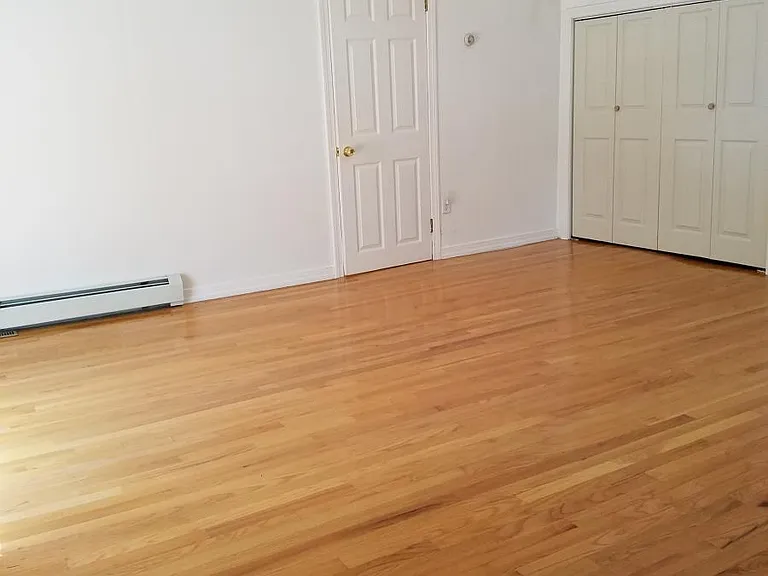 21 Ash St #4 — Photo 13