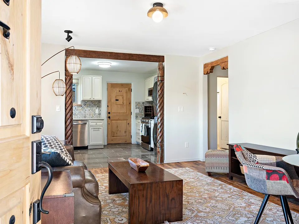 Livingroom view to kitchen