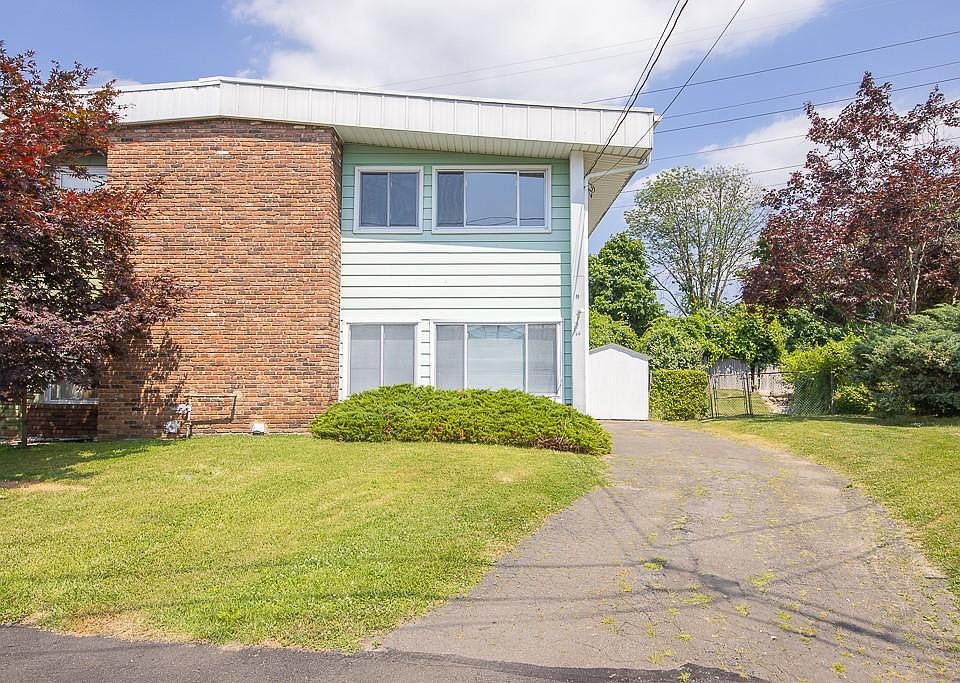 1st image of 14 Campbell Court
