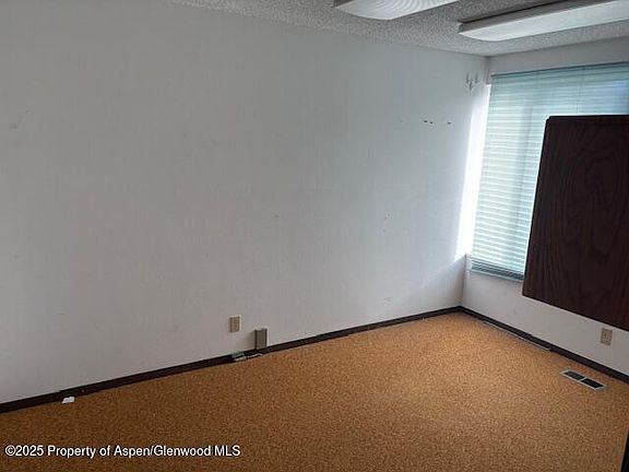 5th image of 1598 Yampa Ave