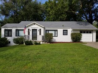 1910 Eugene Field Ave, Saint Joseph, MO 64505