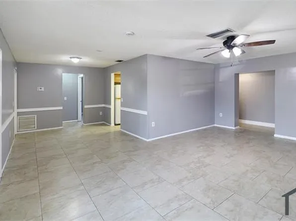 4690 NW 113th Ave, Fort Lauderdale, FL 33323