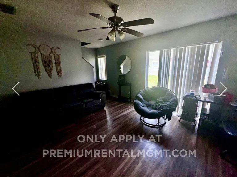 533 Cresting Oak Cir — Photo 3