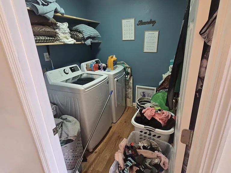 9471 Wilson Bridge Dr — Photo 11