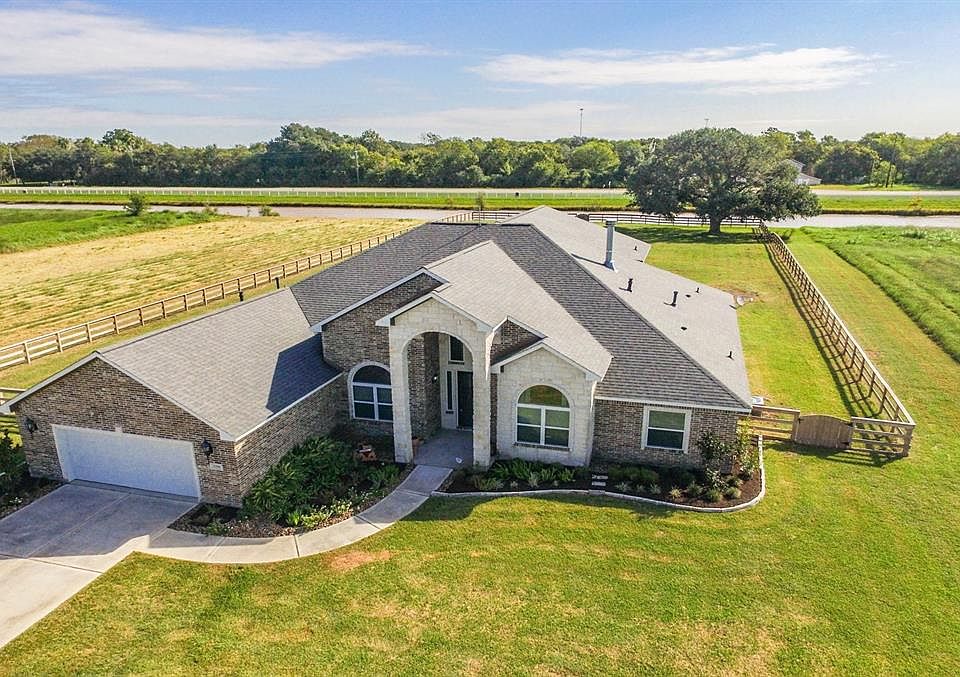 Fully fenced with gates on either side of the home and at the back as well.