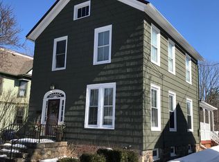 105 Hubbell St, Canandaigua, NY 14424