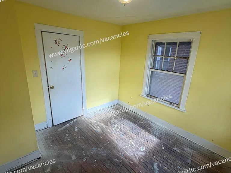 809 Pierce St — Photo 24