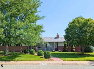 617 Hillcrest Dr, Scottsbluff, NE 69361