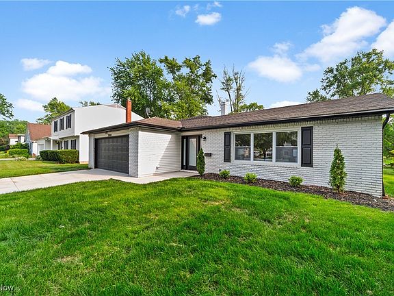 2nd image of 29665 Wellington Dr