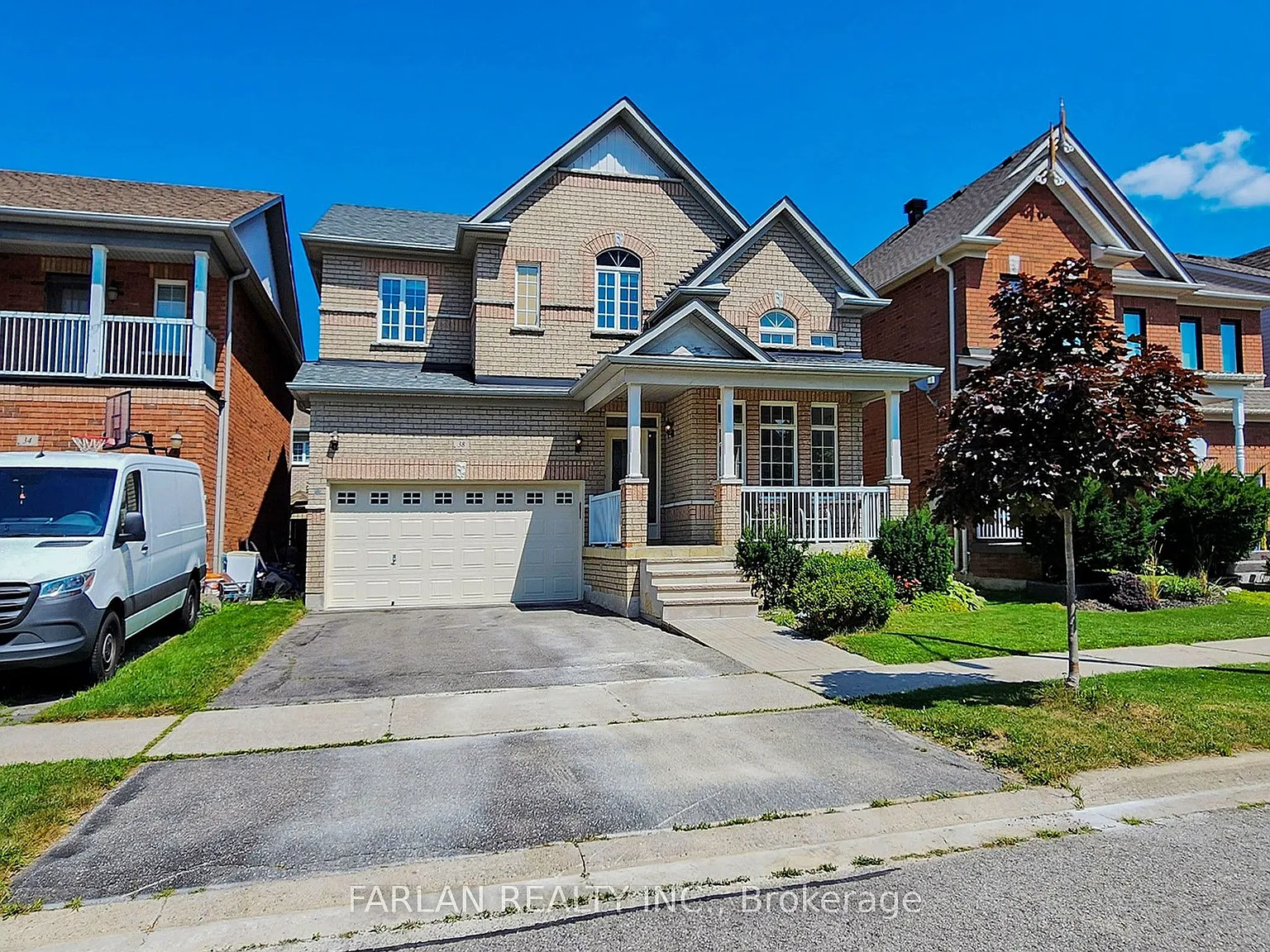 4 bed, $3,980 — Photo 2