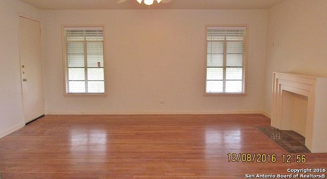 2nd image of 510 Cleveland Ct APT 5