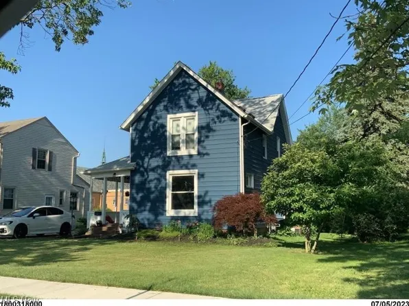 978 State St, Vermilion, OH 44089