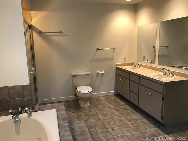 28 Punch Bowl Dr — Photo 15