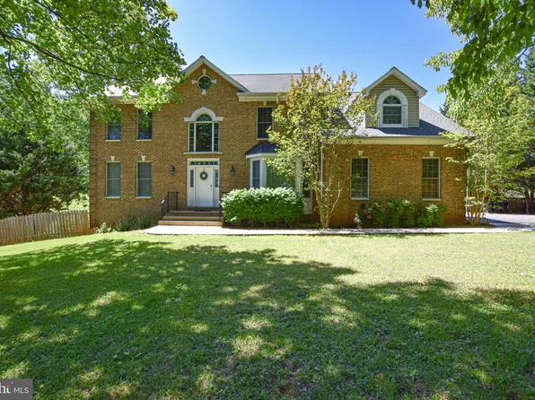 4228 Misty Ridge Dr, Haymarket, VA 20169