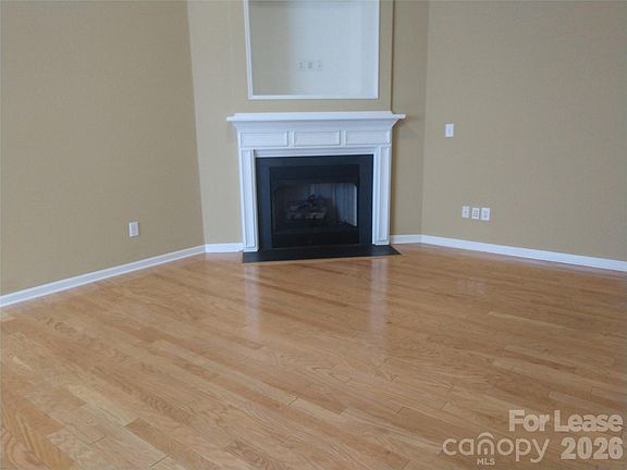2nd image of 1510 Royal Auburn Ave