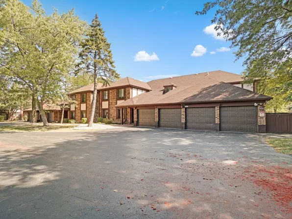 3237 184th St APT 1A, Homewood, IL 60430