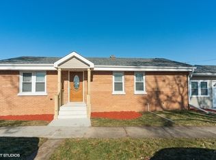 647 Rice Ave, Bellwood, IL 60104