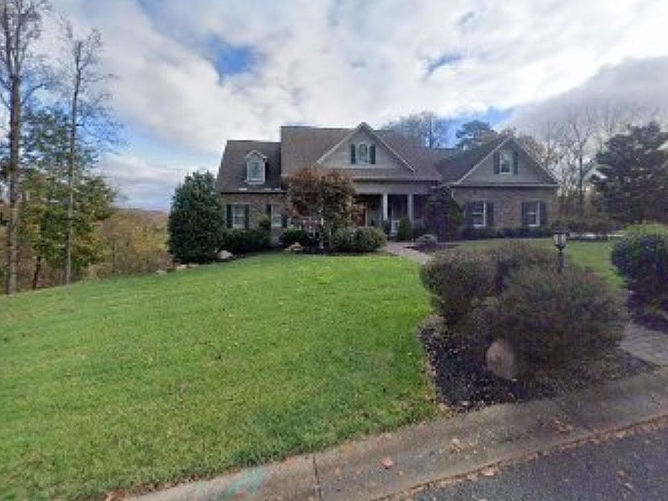 2nd image of 45 Riverside Dr