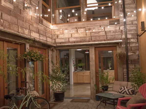 3450 SE Alder St #717, Portland, OR 97214