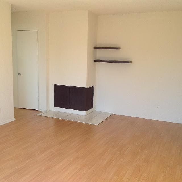1st image of 119 Driftwood St APT 16
